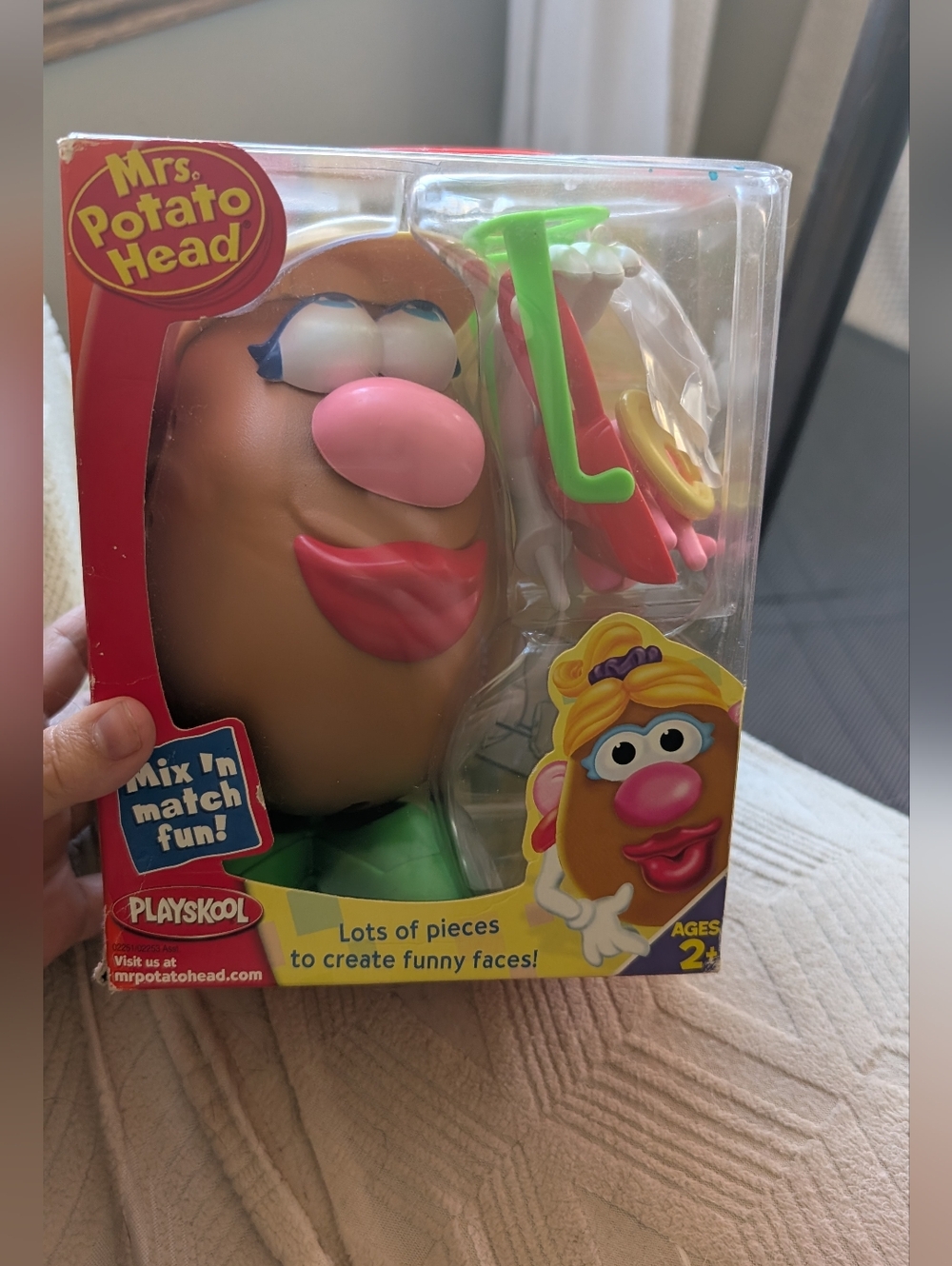 Mrs. Potato Head Kids Toy - Brown with Pink Features, 2004 PLAYSKOOL